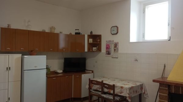 Casa 41 - Vico I Le Grazie - immagine 2